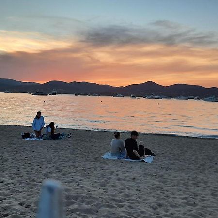 Villa Playa Del Sol -B4 Saint Tropez Bagian luar foto