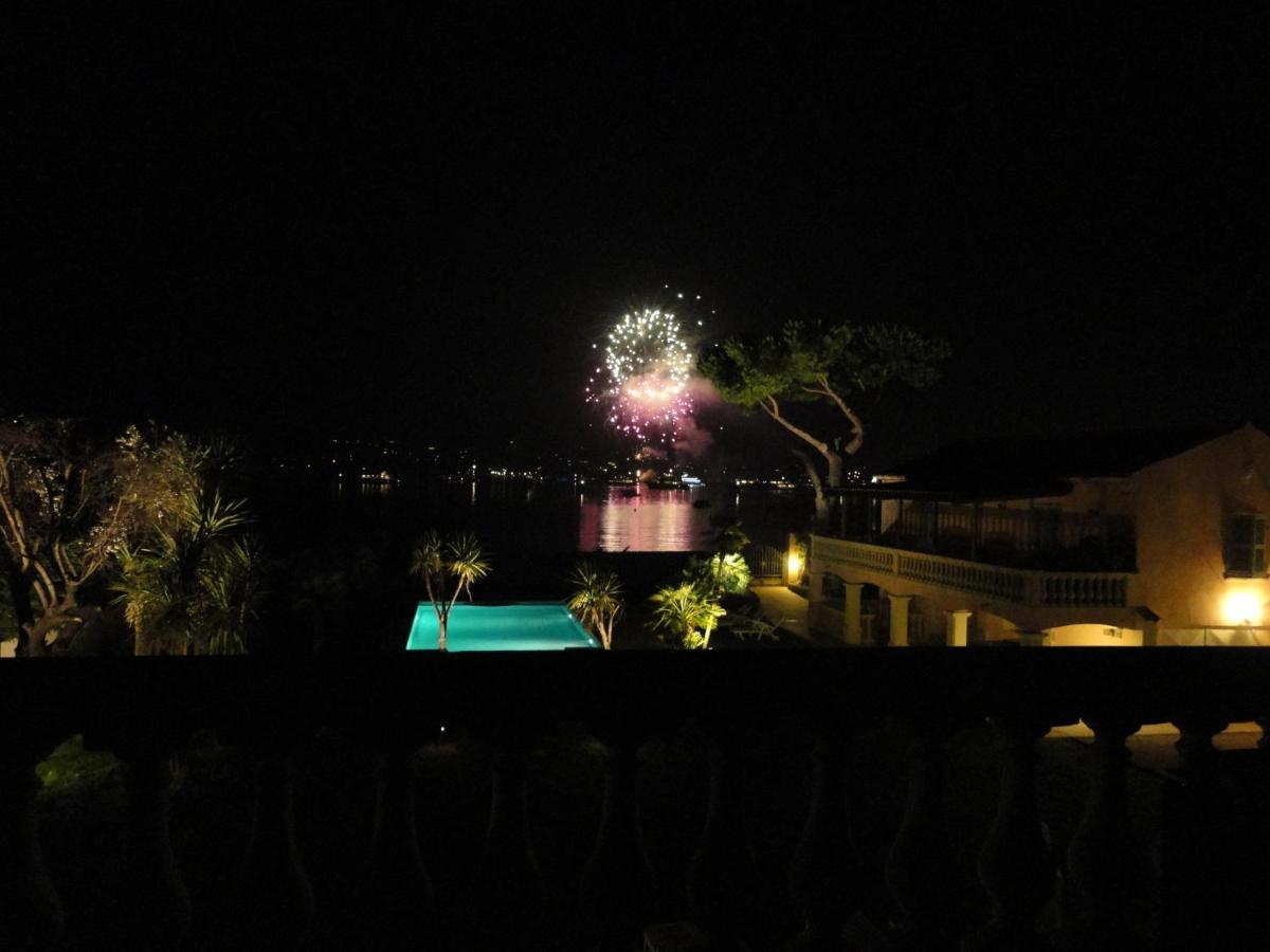 Villa Playa Del Sol -B4 Saint Tropez Bagian luar foto